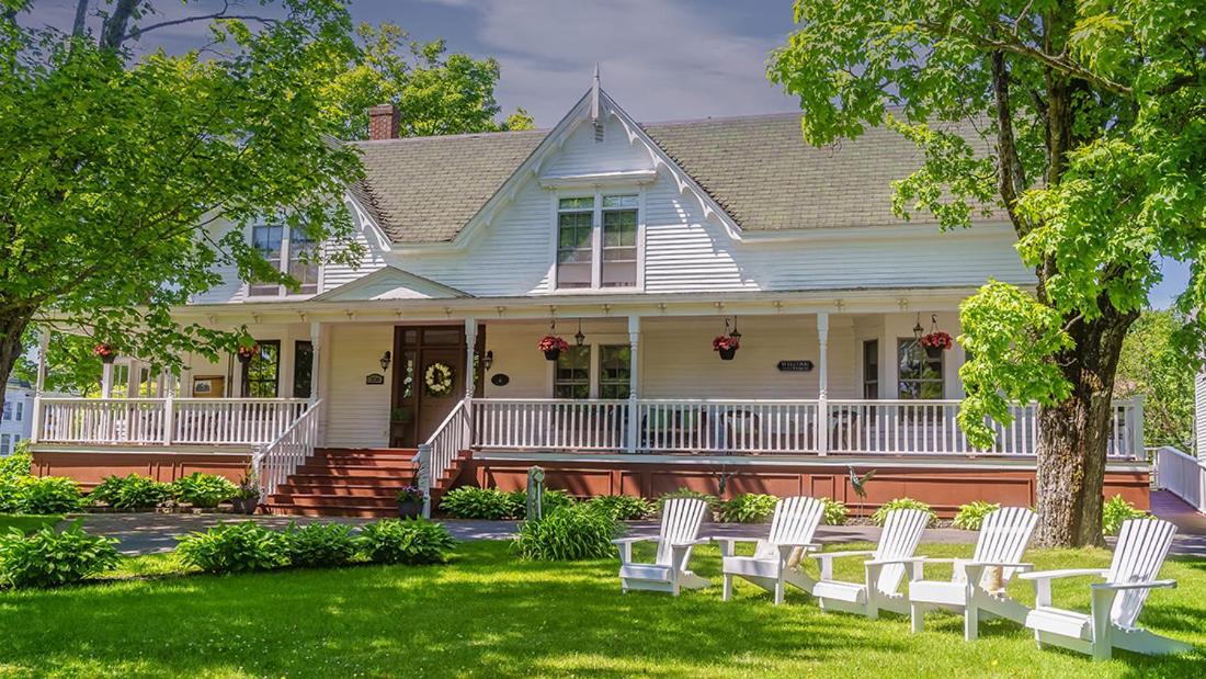 Gillespie House Inn Parrsboro Exterior photo